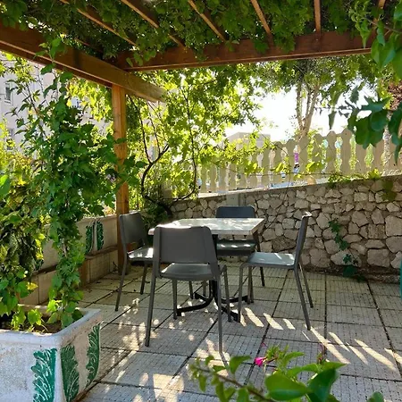 公寓 Pansion Ivana