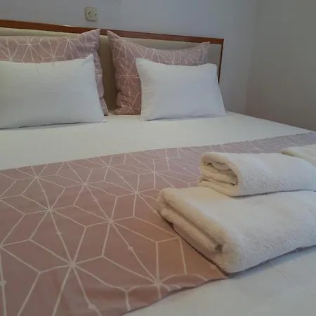 公寓 Pansion Ivana *