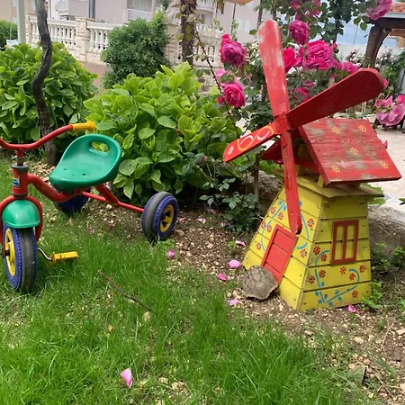 公寓 Pansion Ivana *