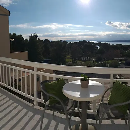 公寓 Pansion Ivana *