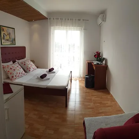 公寓 Pansion Ivana