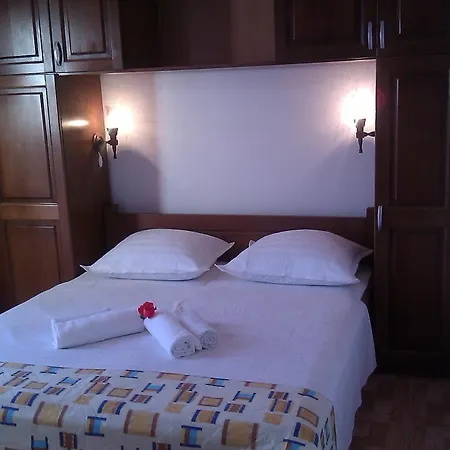 公寓 Pansion Ivana 巴什卡沃达