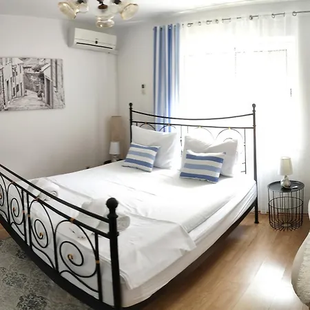 Pansion Ivana 公寓 *