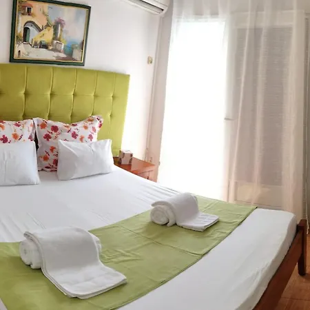 Pansion Ivana Apartment Baska Voda