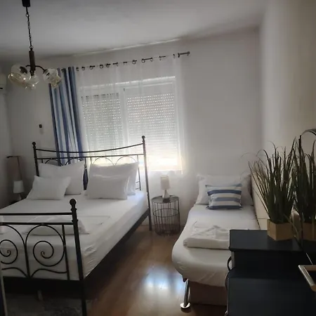 Apartment Pansion Ivana *